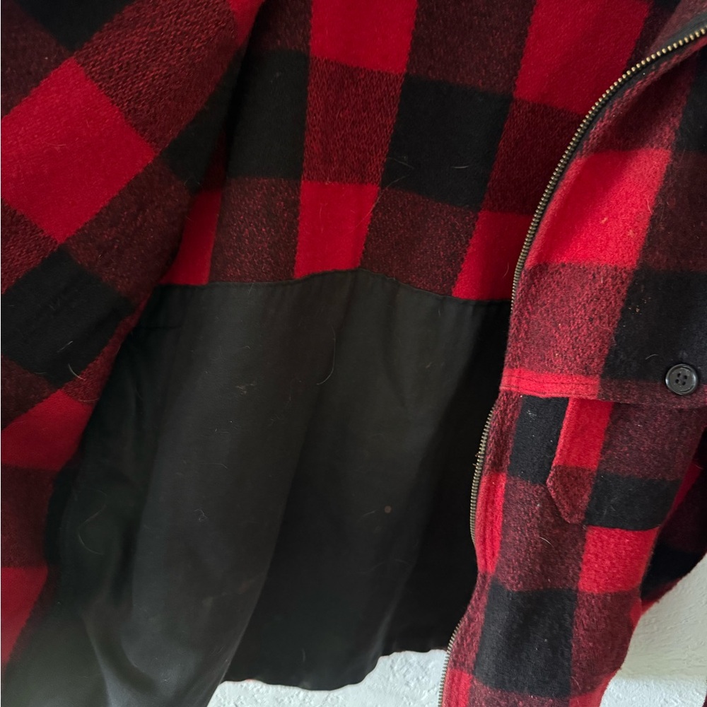 Vintage 90s Woolrich Buffalo Check Jacket in Red Black XL - Picture 8 of 9